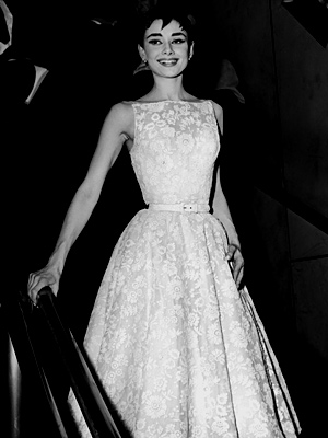 Audrey Hepburn agli Oscar 1954 abito Givenchy