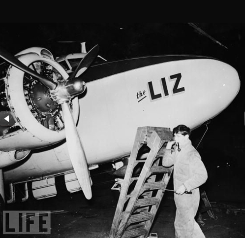 Aeroplano di Mike Todd con nome Liz - Foto da Life