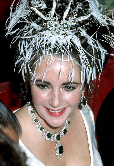 Liz Taylor con goielli Burton