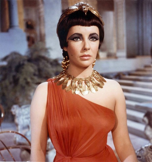 Liz Taylor in Cleopatra 1963