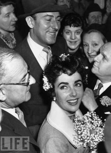 Liz Taylor nozze con Michale Wilding - Foto da Life