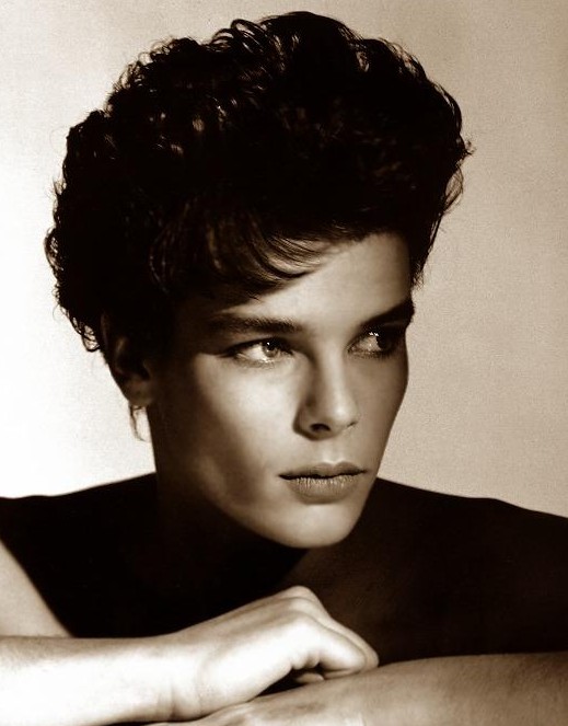 Stephanie di Monaco Foto da leninimports.com Stephanie di Monaco Foto da leninimports.com