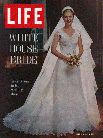 Tricia Nixon sposa con  Eddie Cox - Copertina su Life 1971 in Priscilla of Boston