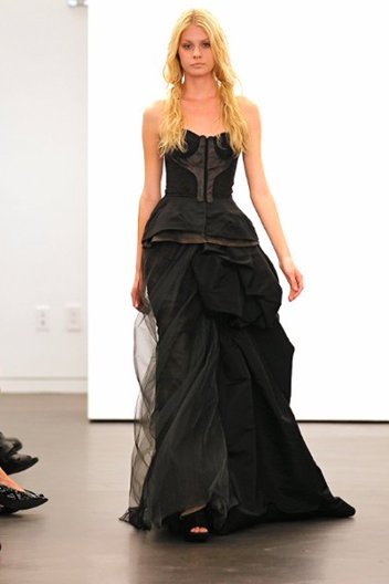 abito da sposa nero Vera Wang Fall 2012