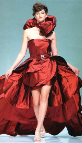 abito da sposa rosso Gritti Spose - foto Sposa Italia