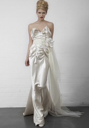 Vivienne Westwood Mermaid Dress : abito a sirena in duchesse con fascia in tulle