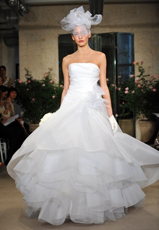 Oscar de la Renta 2010 