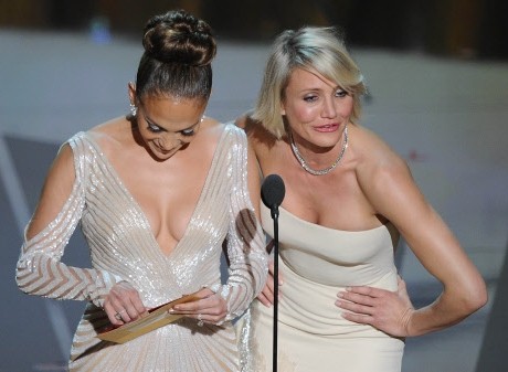 Jennifer Lopez e Cameron Diaz agli Oscar 2012