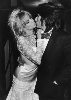 Le nozze tra Ronnie e Jo Wood 