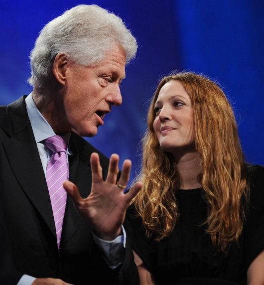 Drew Barrymore al Clinton Global Initiative in New York 2008 - Foto Getty