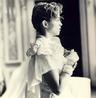 Dietro le quinte del video di Like a Virgin - Foto di Larry Williams