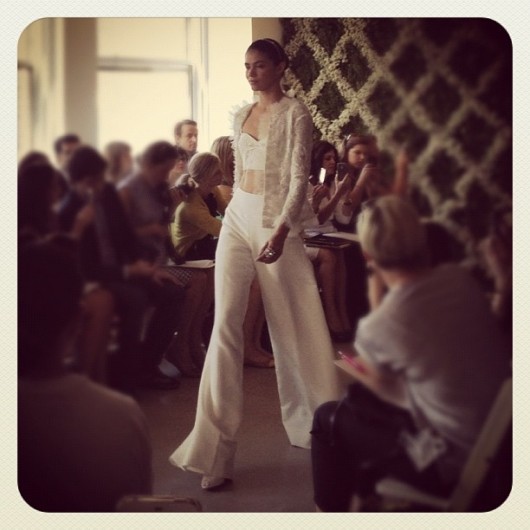 completo pantalone sposa Spring 2013 Oscar de la Renta