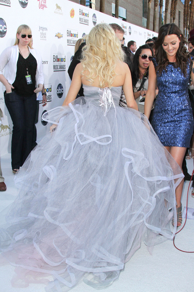 Carrie Underwood in Oscar de la Renta Billboard Music Awards 2012