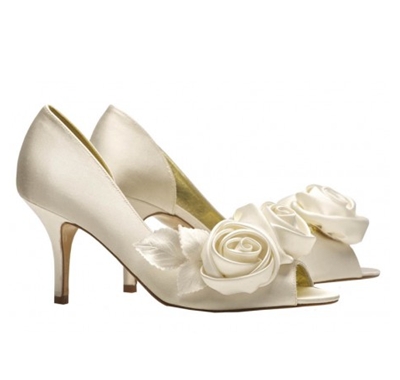 Annette freyarose.com (£ 320)