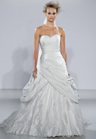 abito da sposa Montrose Ian Stuart 2013 Supernova Collection Foto Marthastewartweddings