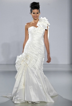 abito da spos Passion Flower Ian Stuart 2013 Supernova Collection Foto Marthastewartweddings
