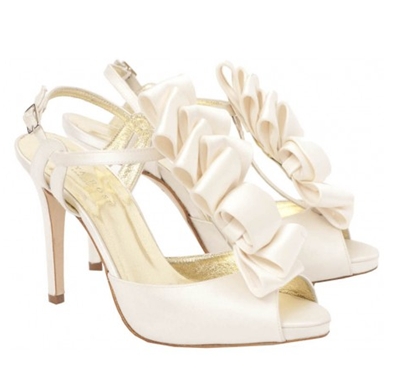 Rhiannon freyarose.com 