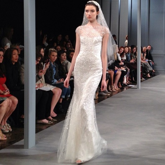 abito da sposa Monique Lhuillier Spring 2014 foto bridalguide on instagram