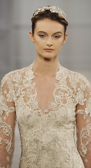 abito da sposa Monique Lhuillier Spring 2014 foto pegueiobouquet on instagram