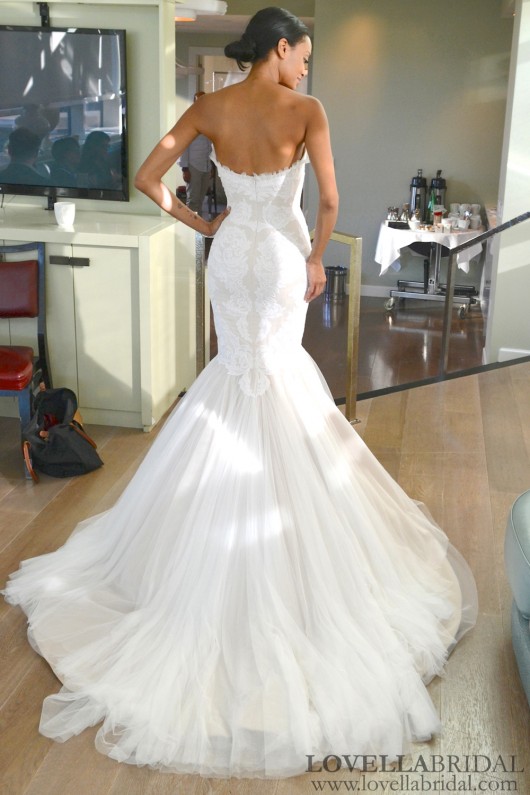 abito da sposa Airlia Ines di Santo Fall 2014 foto lovellabridal 