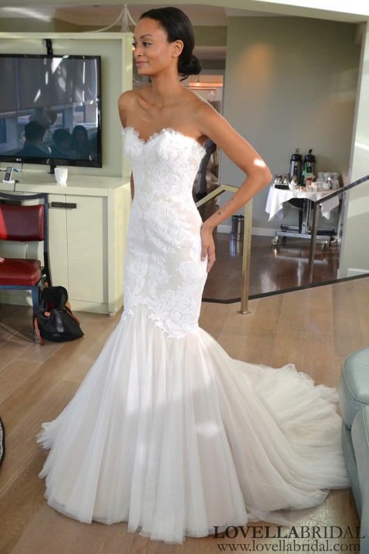 abito da sposa Airlia Ines di Santo Fall 2014 foto lovellabridal