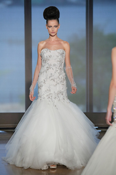 abito da sposa Attis Ines di Santo Fall 2014 foto zimbio