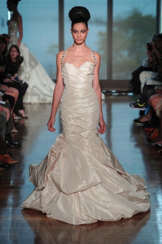 abito da sposa Rhea Ines di Santo Fall 2014 