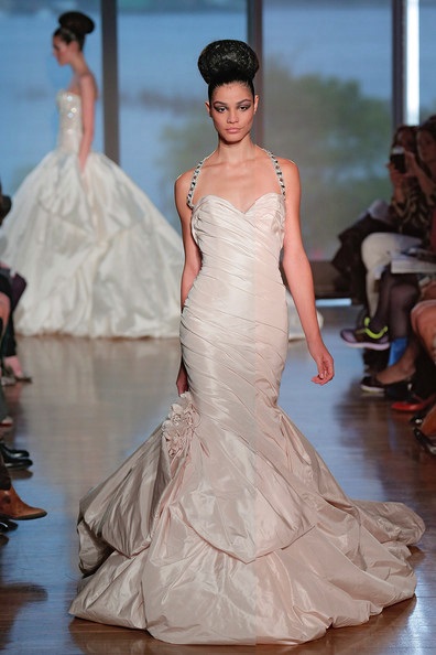 abito da sposa Rhea Ines di Santo Fall 2014