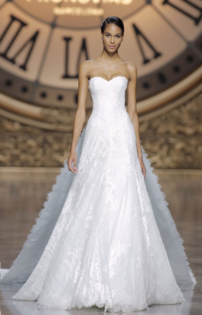 Atelier Pronovias 2016