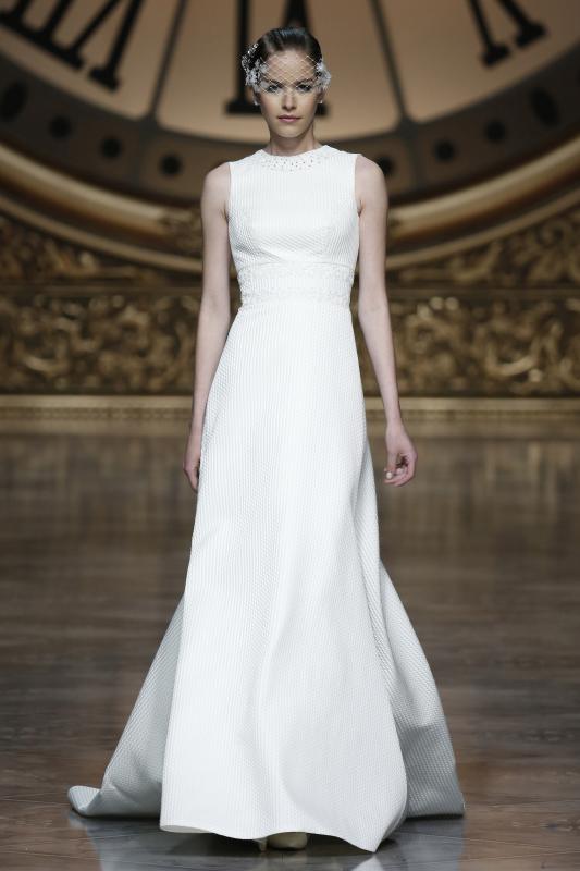 Atelier Pronovias 2016 Vespera Atelier Pronovias 2016 Vespera da 2.650 euro
