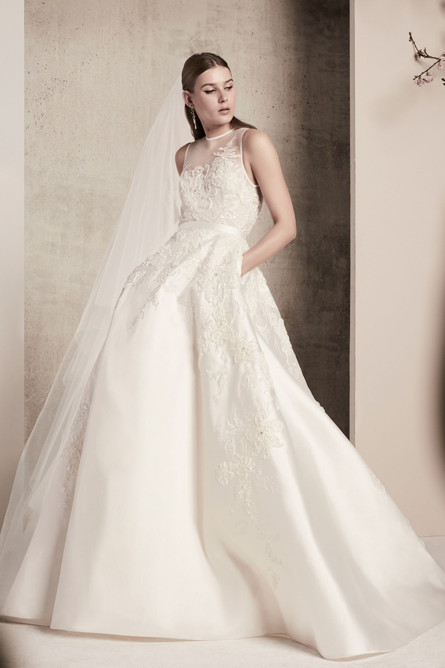 elie-saab-sposa-spring-2018