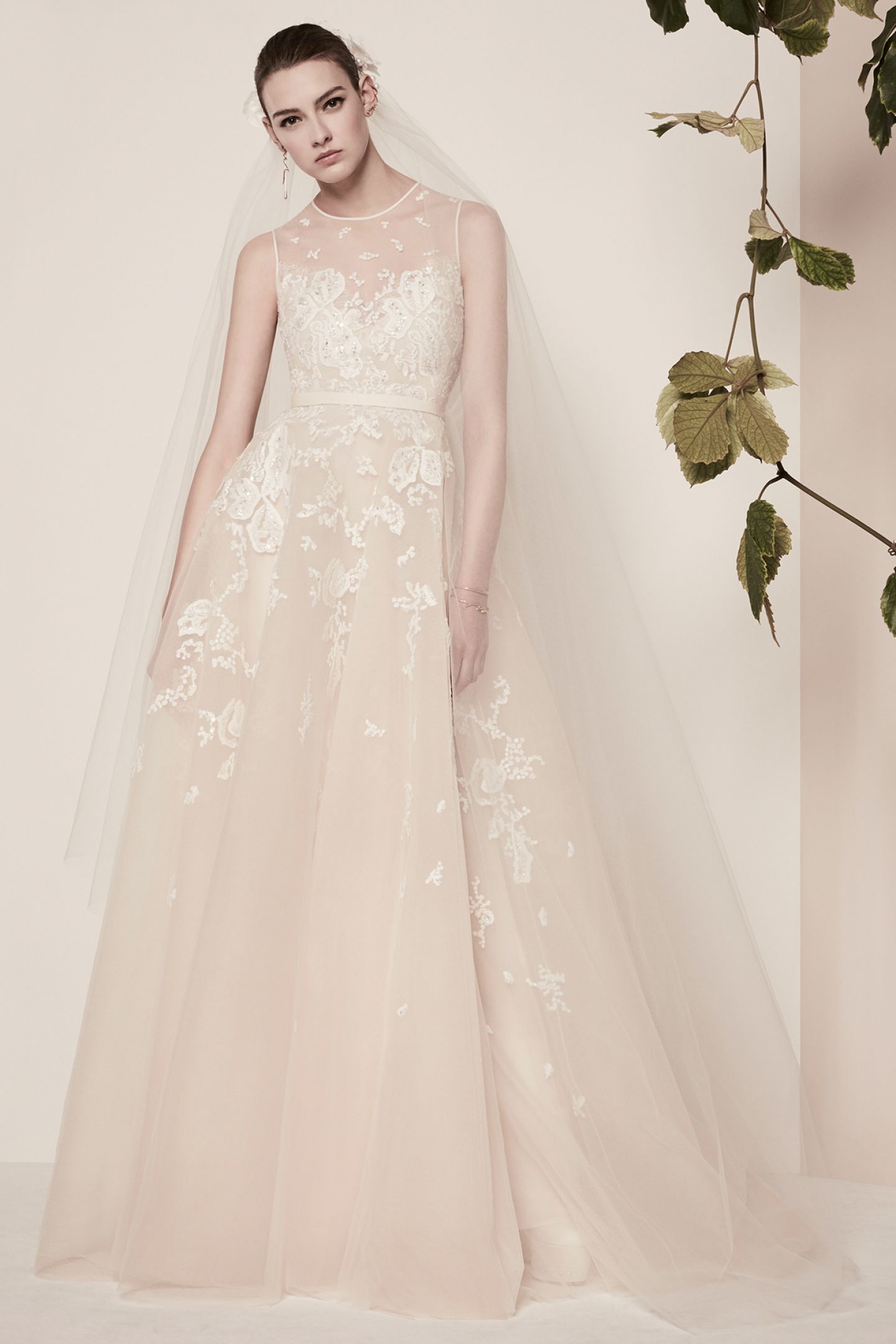 elie-saab-sposa-spring-2018