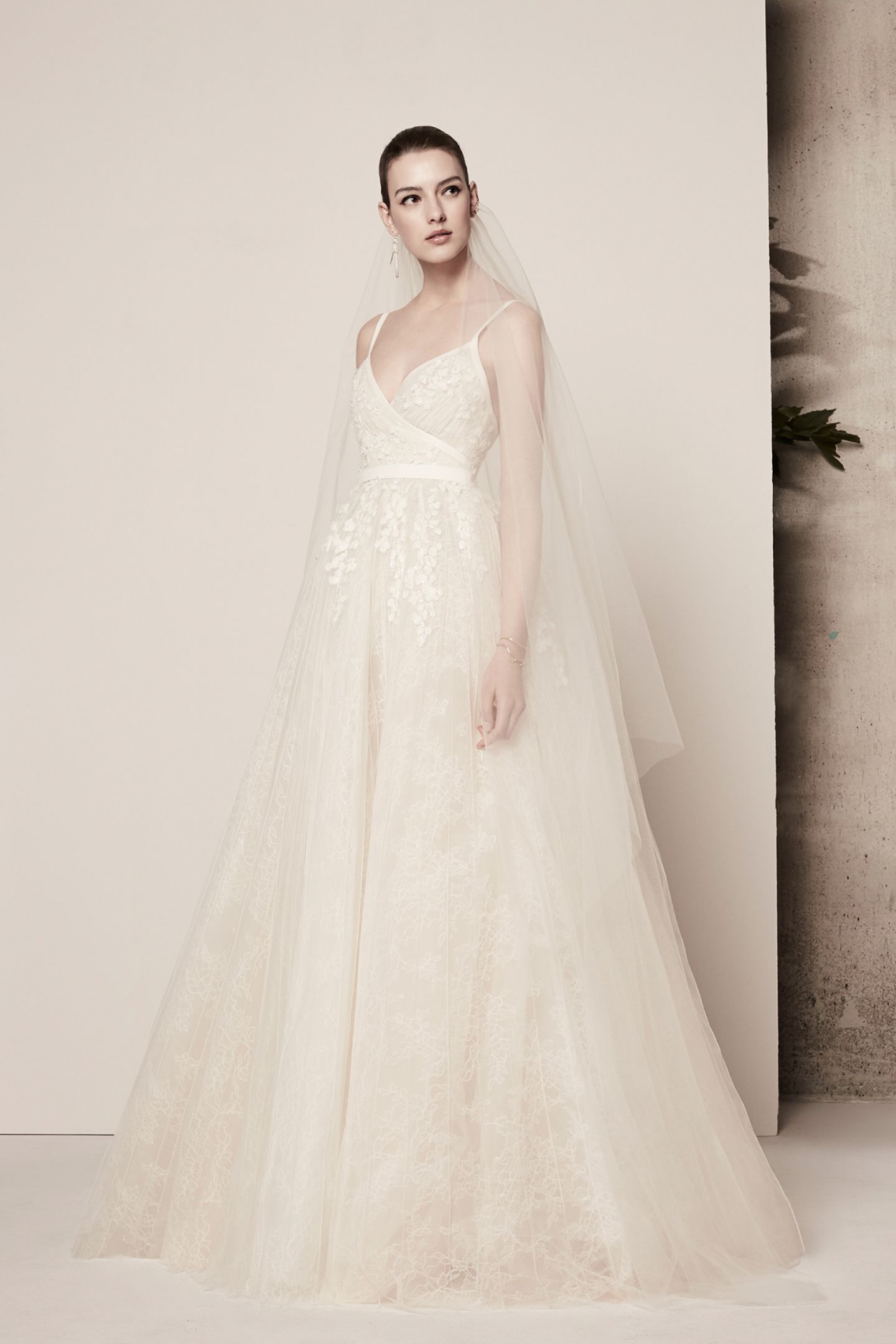 elie-saab-sposa-spring-2018