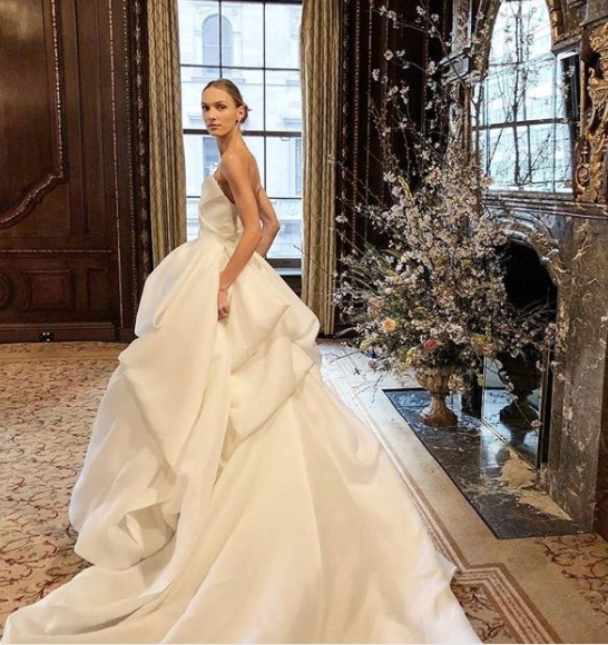 monique-lhuillier-sposa-spring-2019 monique-lhuillier-sposa-spring-2019