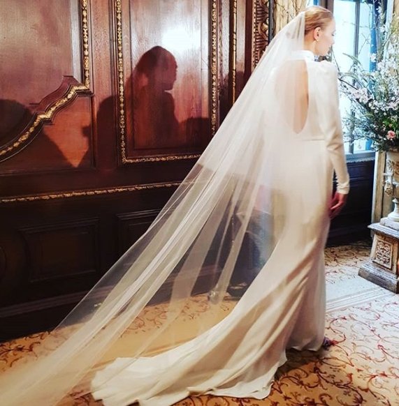 monique-lhuillier-sposa-spring-2019 monique-lhuillier-sposa-spring-2019