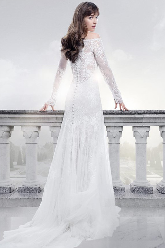 monique-lhuillier-sposa-spring-2019-grey-per-dakota-johnson-back-2