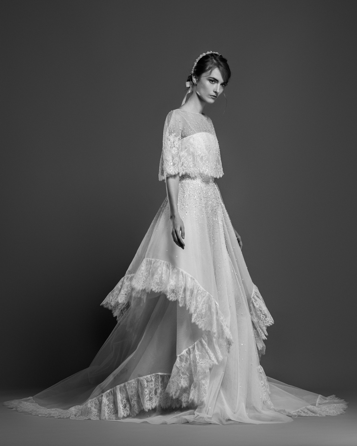 abito da sposa georges-hobeika-spring 2019 con mantellina