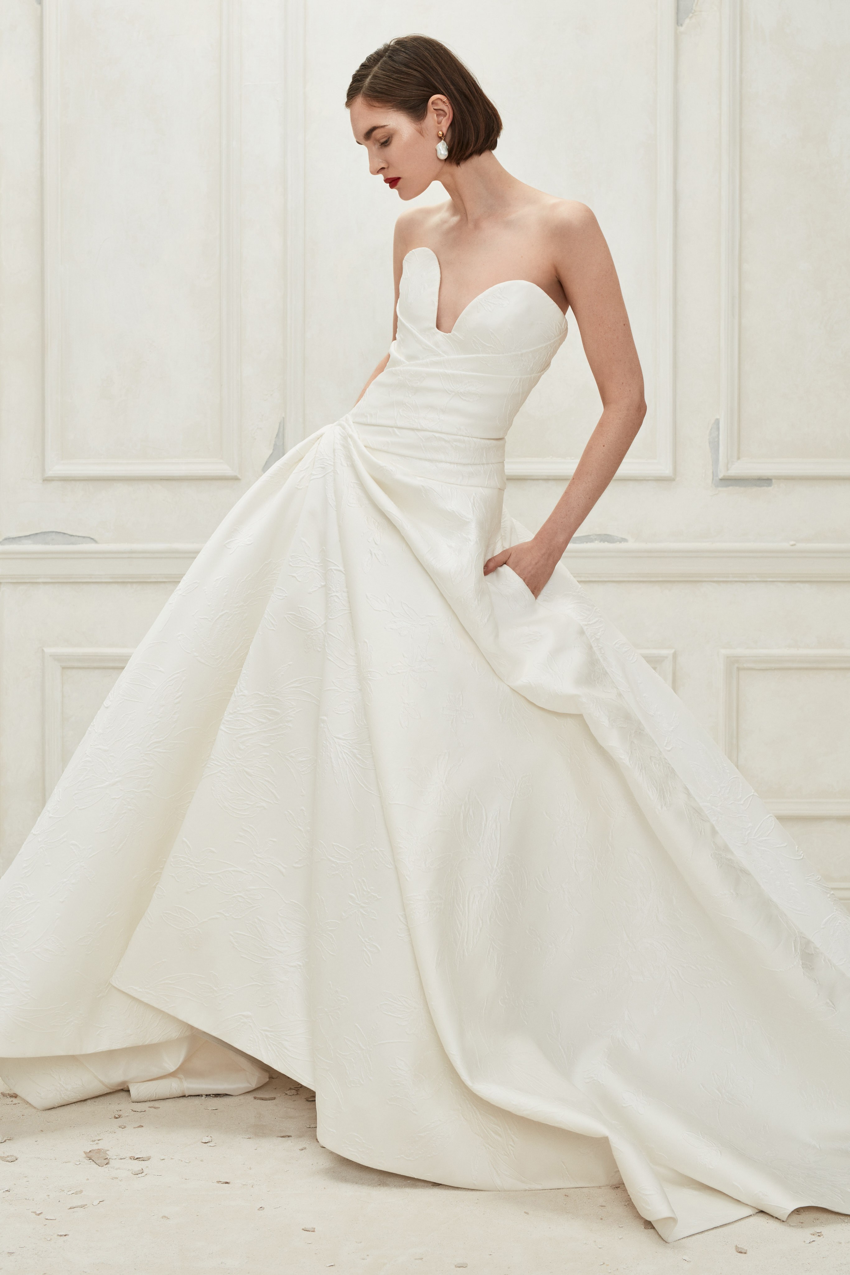 abito da sposa da principessa oscar-de-la-renta-fall-2019