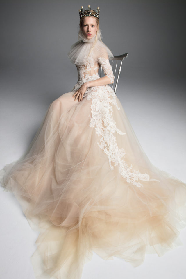 abito da sposa vera-wang-fall-2019 color cipria