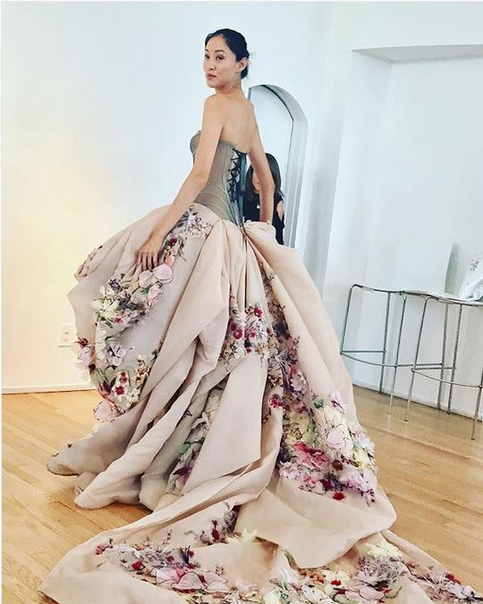 abito da sposa colorato ines-di-santo-fall-2019