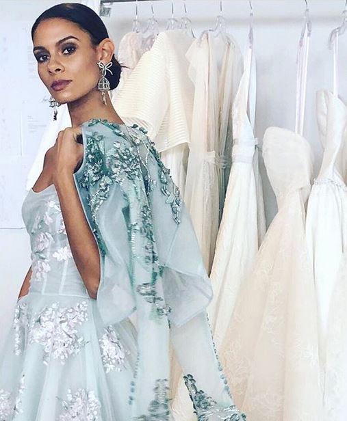 abito da sposa azzurro ines-di-santo-fall-2019