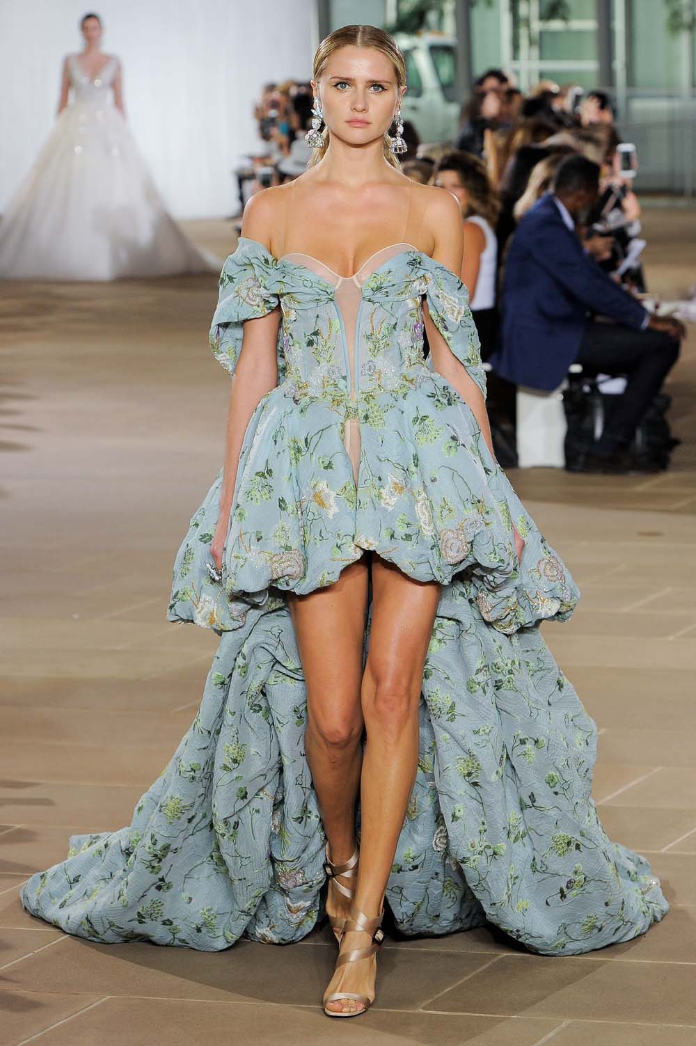 abito da sposa azzurro ines-di-santo-fall-2019