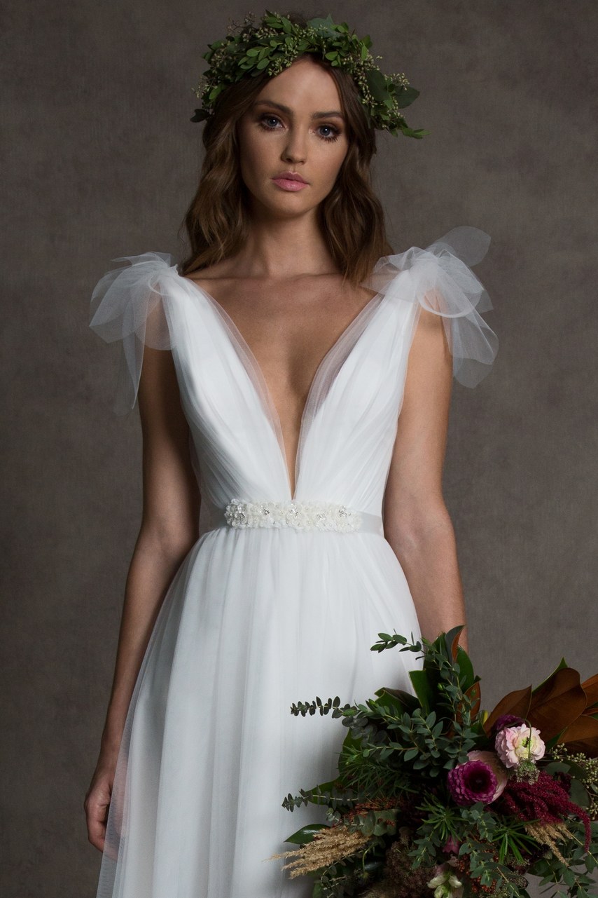 abito da sposa romona-by-romona-keveza-fall-2019