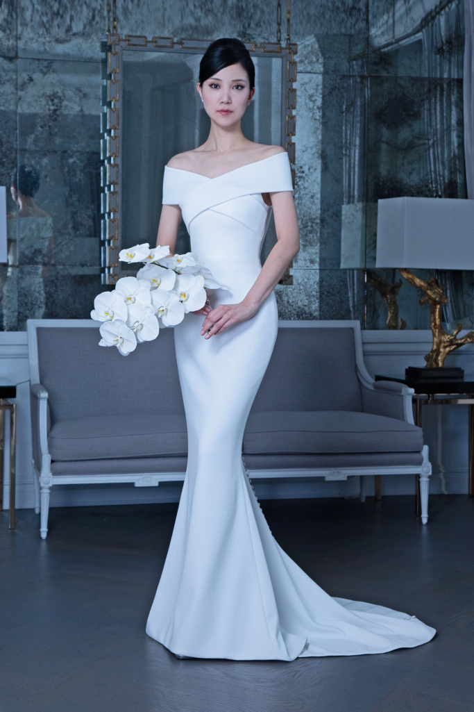 abito da sposa a sirena Romona Keveza Fall 2019