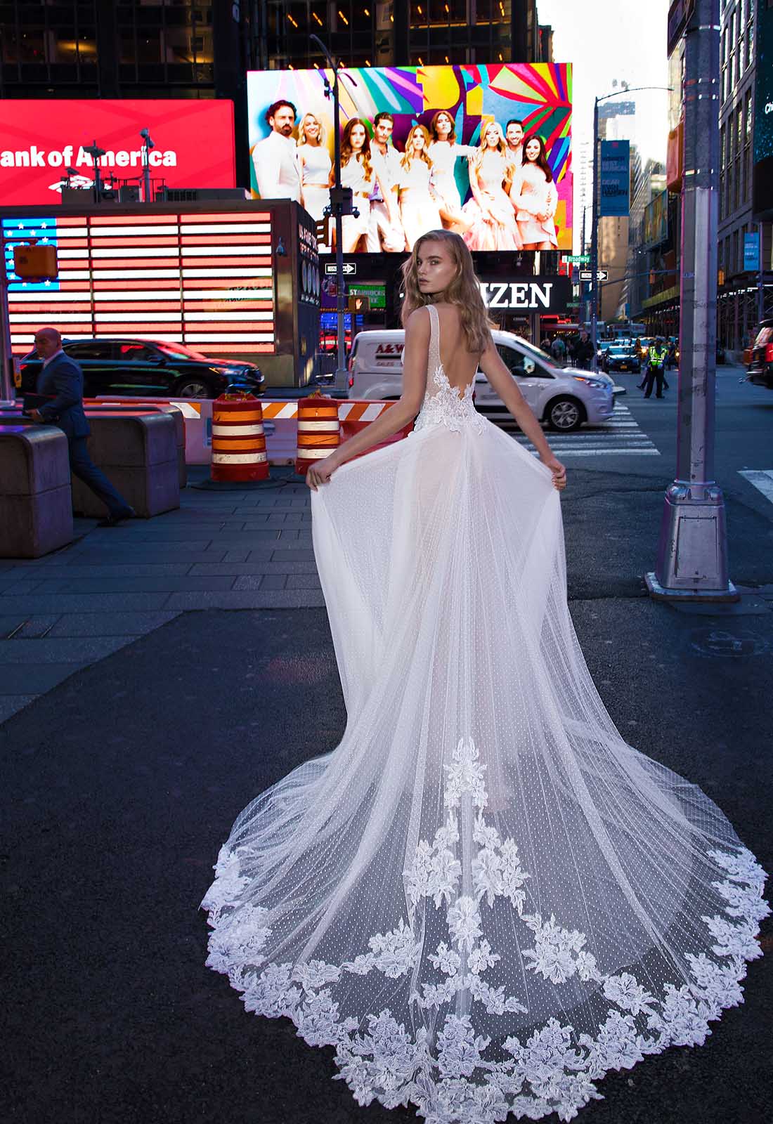 abito da sposa Pnina Tornai Dream Collection in tulle e pizzo