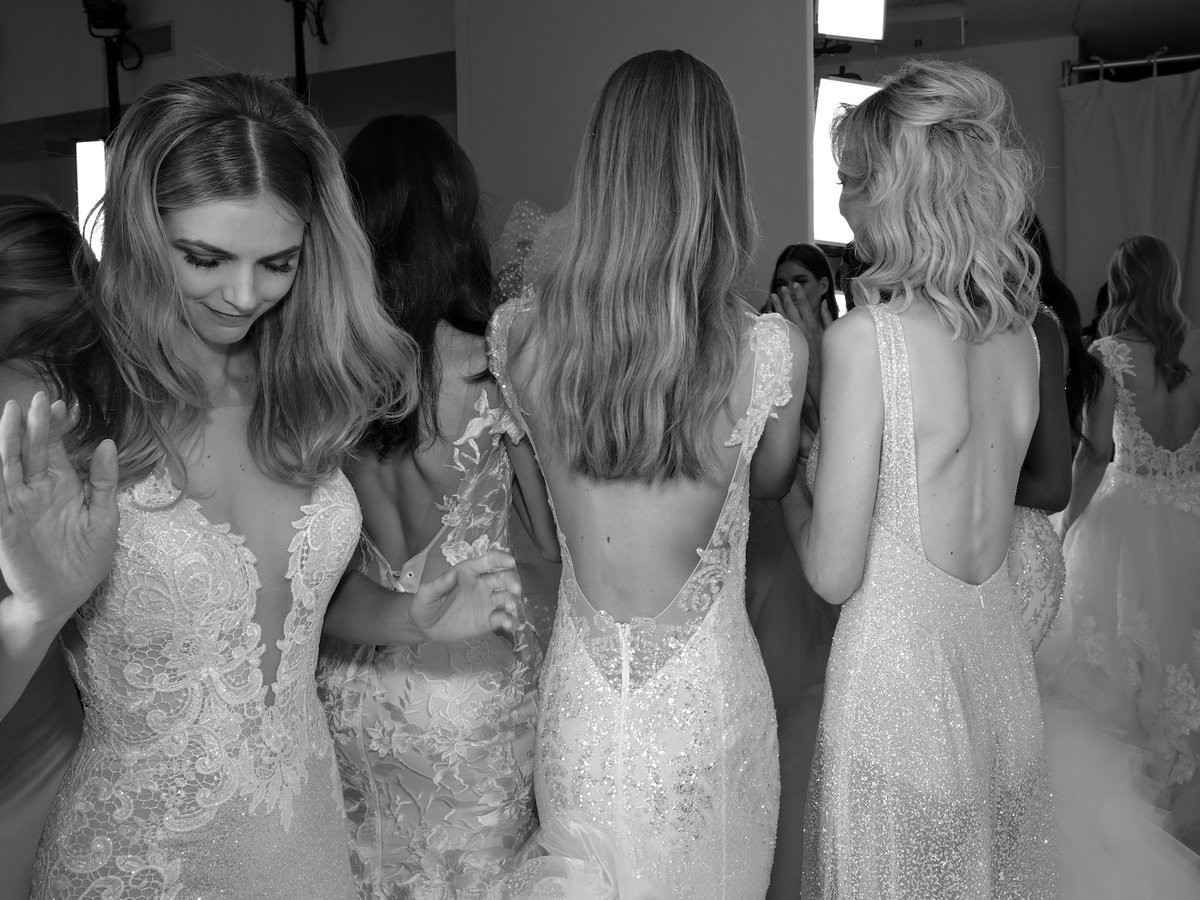 abito da sposa velato Pnina Tornai Dream collection 