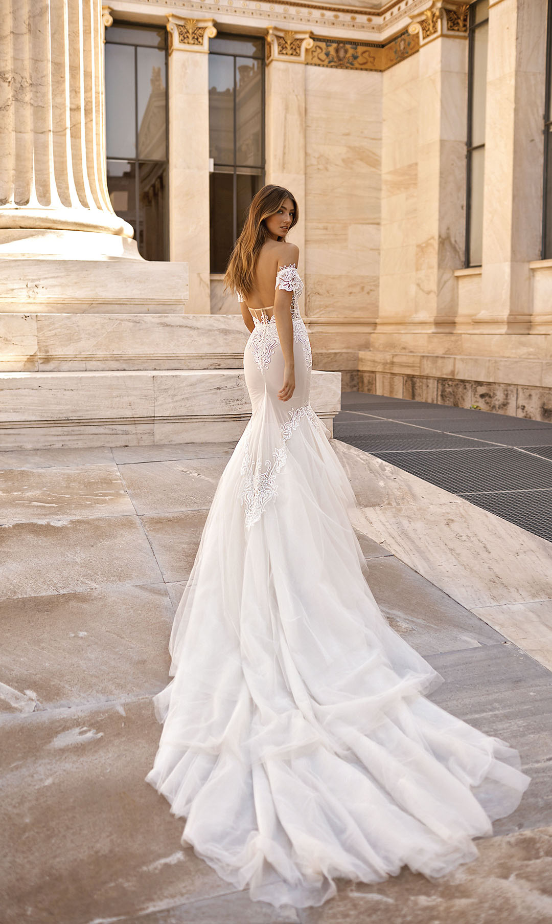 Abito da sposa Berta Athens Collection 