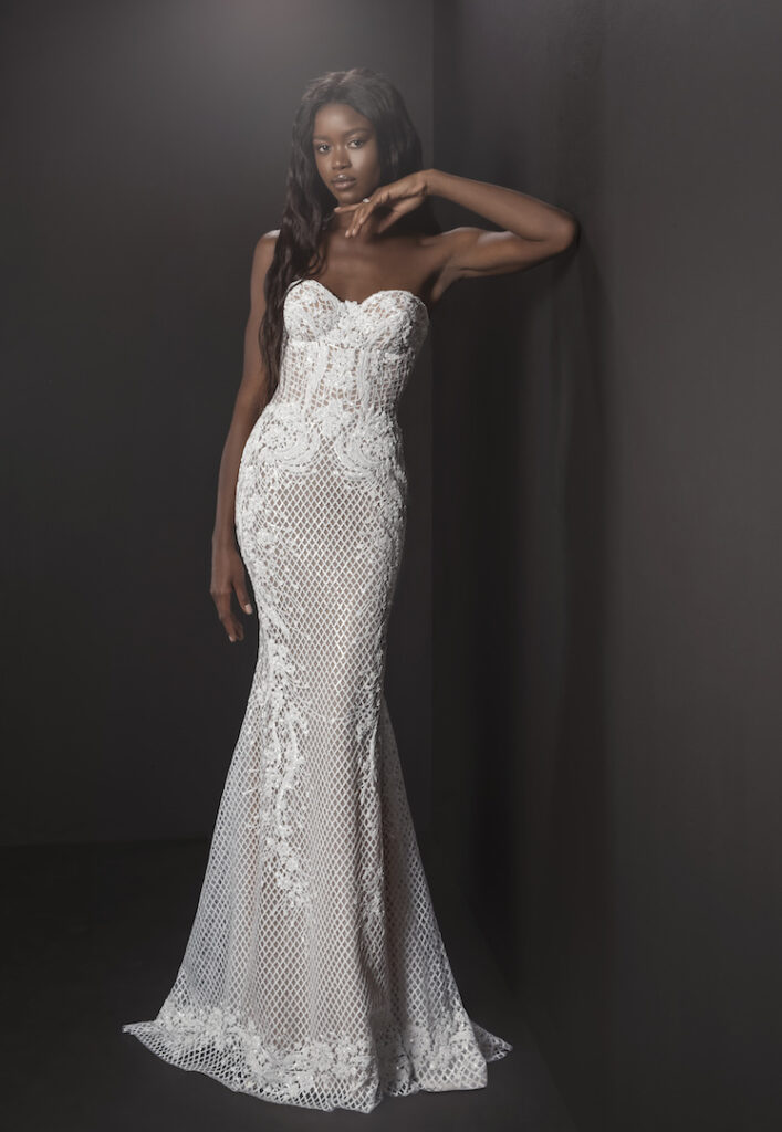 abiti da sposa Pnina Tornai One a prezzi accessibili abiti da sposa Pnina Tornai One a prezzi accessibili