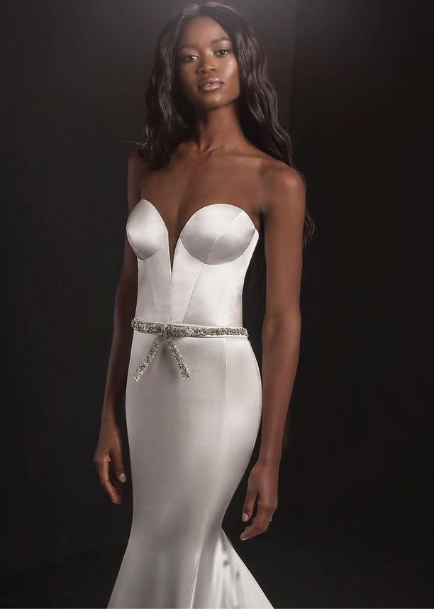 abiti da sposa Pnina Tornai One a prezzi accessibili abiti da sposa Pnina Tornai One a prezzi accessibili