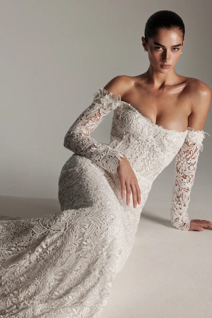 Monique Lhuillier sposa Spring 2026 - Autry